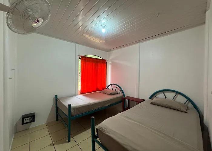 Kalunay Hostel